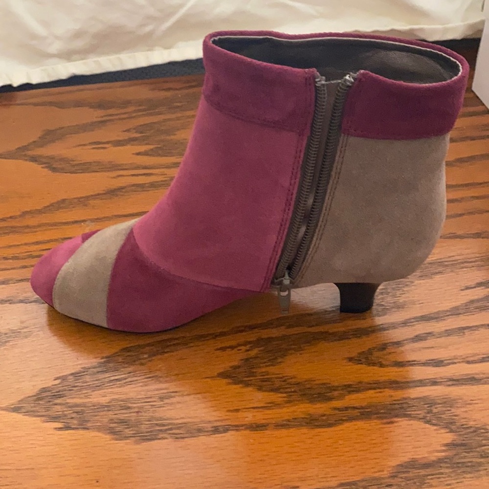 Aj Valenci Pink/ tan color block boots
